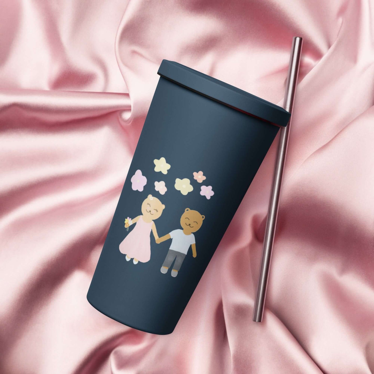 Insulated tumbler with a straw