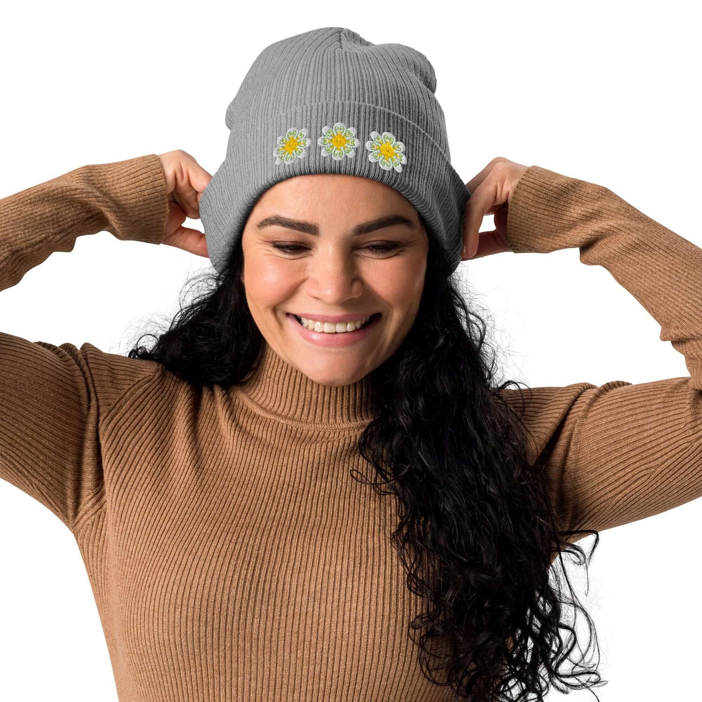 Organic ribbed beanie (embroidered yellow flowers)